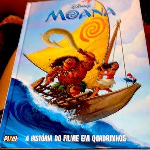 Disney Moana Book in Portugués